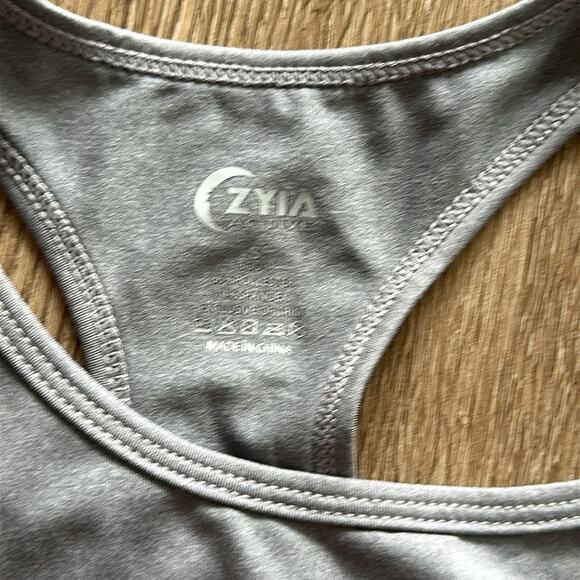 Zyia Grey Comfort Racerback Bra Size Small - Picture 2 of 3